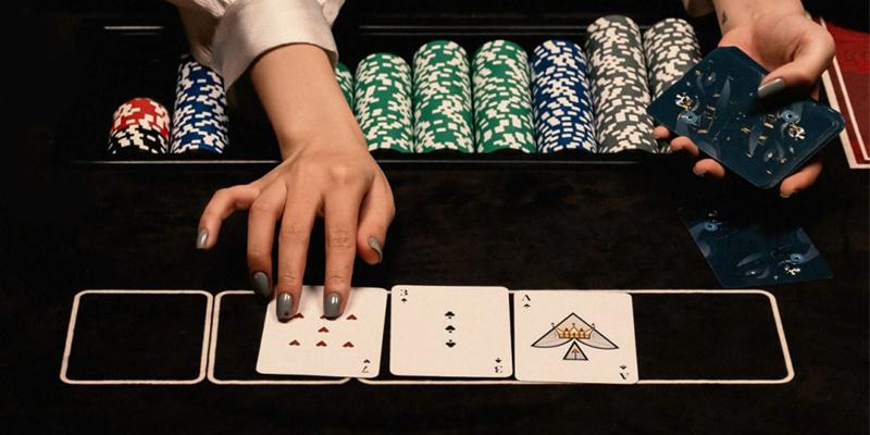 Các liên kết có trong game bài Poker