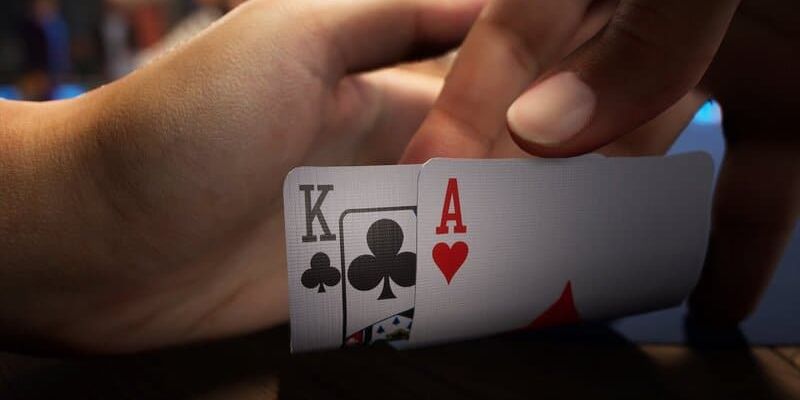 Tìm hiểu về Poker